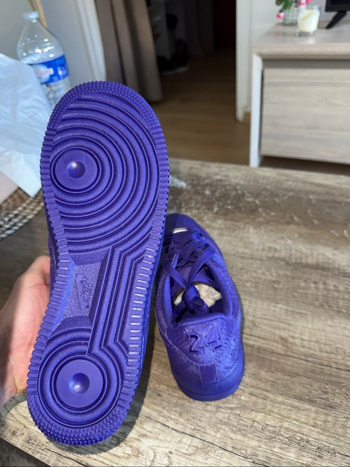 Air Force 1 low Kobe court purple taille 42 - photo numéro 2