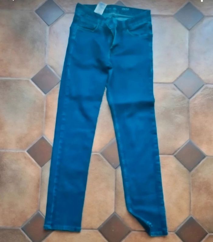 Lot 3 jeans clockhouse ado taille 28 /32 tbe - photo numéro 3
