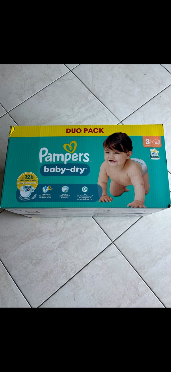 Pampers baby Dry taille 3
