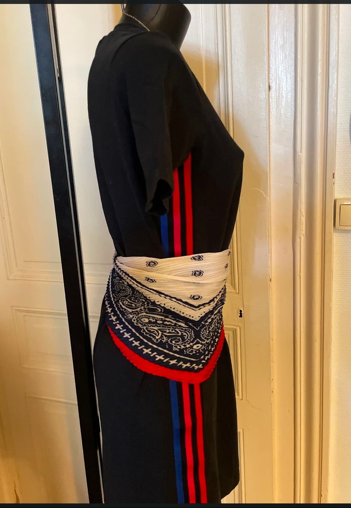 Robe style casual Adidas - photo numéro 7