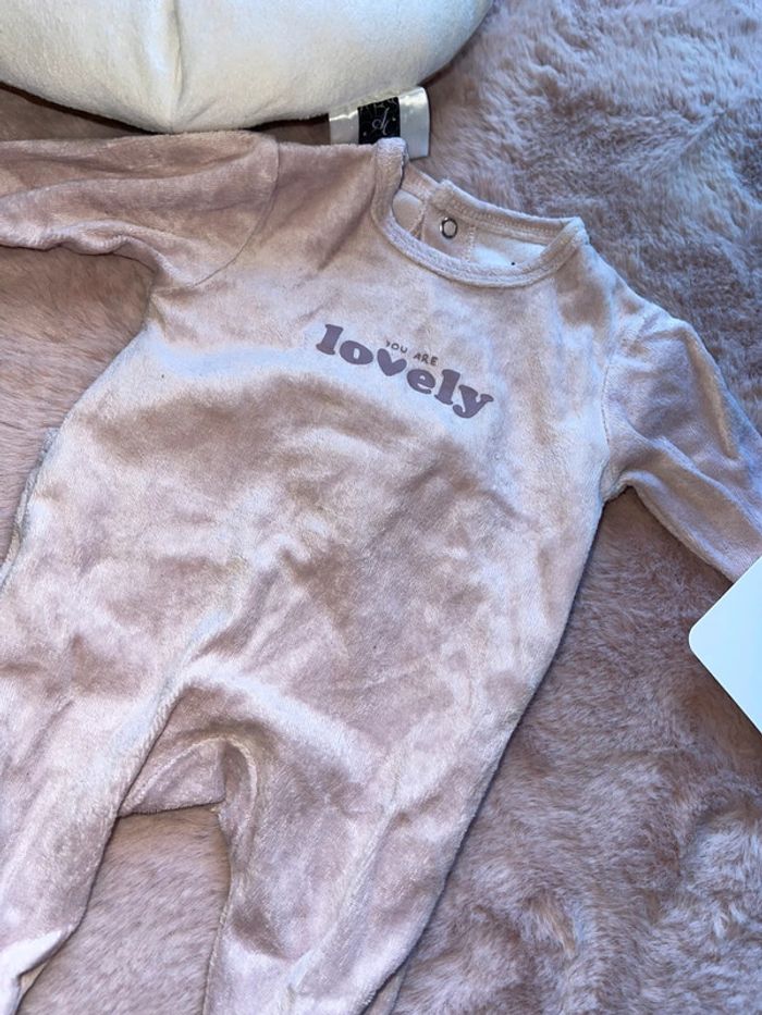 Lot de 4 pyjama velours 1mois - photo numéro 5
