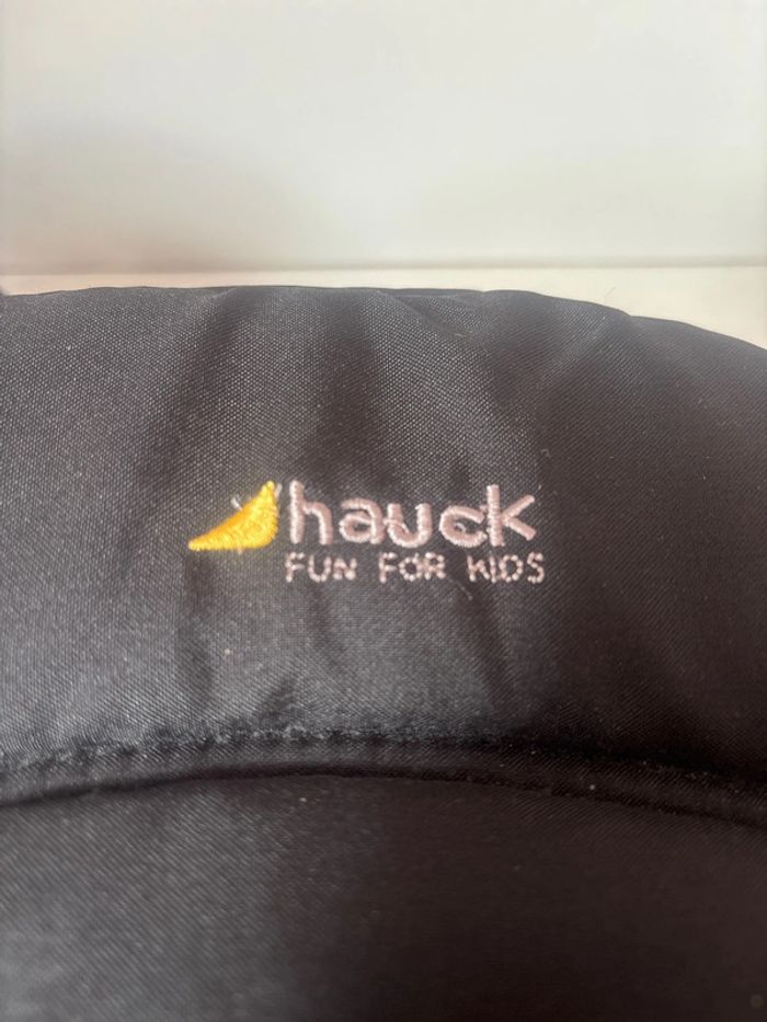 Porte bébé hauck 3,5kg jusqu’à 12kg - photo numéro 2