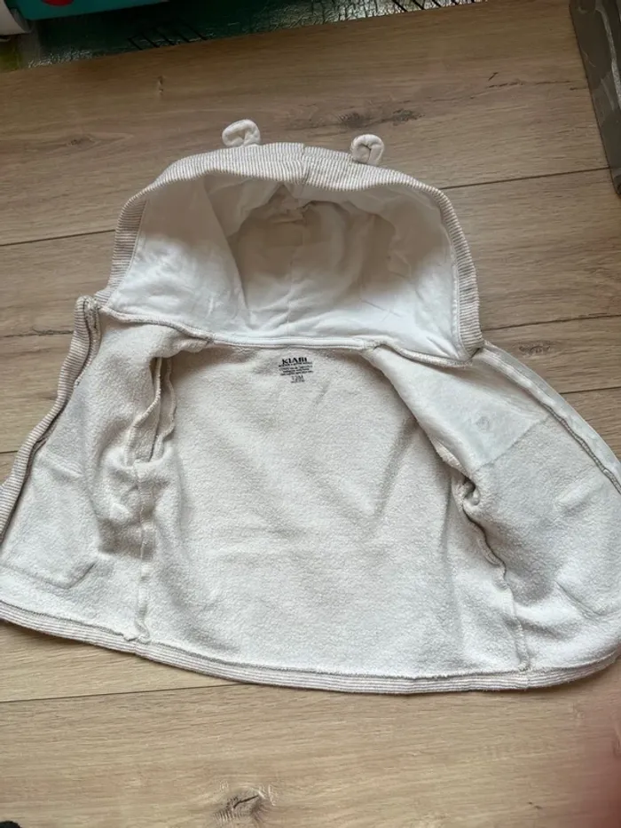 Veste bébé 12 mois – capuche oreilles – excellent état Kiabi - photo numéro 2