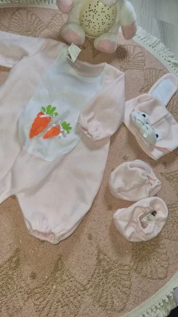 Costume lapin pour Pâques