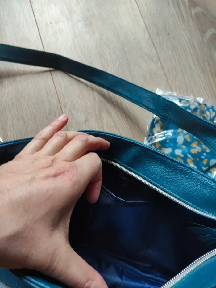 Ensemble sac et foulard assorti - photo numéro 5