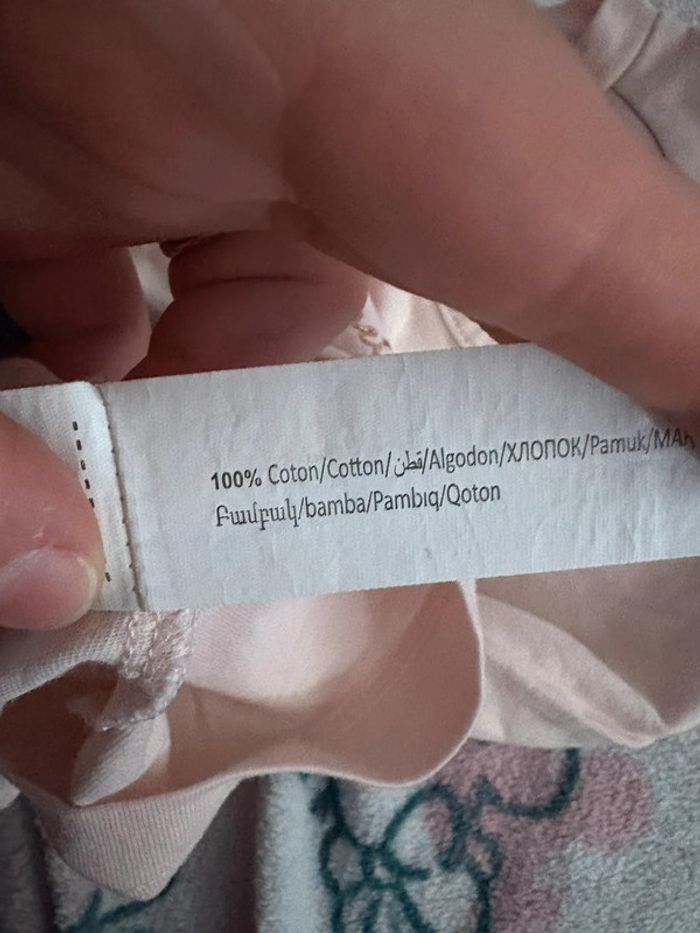 2eme lot de vêtements fille 6 mois - photo numéro 12