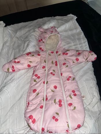Gigoteuse bébé fille
