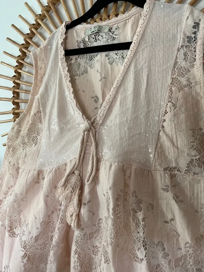 Haut style blouse sans manche dentelle rose - photo numéro 3