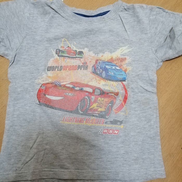 T-shirt cars