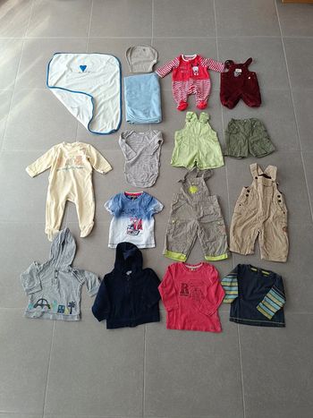 Lot 13 vêtements garçon et 3 accessoires