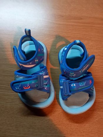 Chaussures Pour Marcher dans l'Eau Taille 24