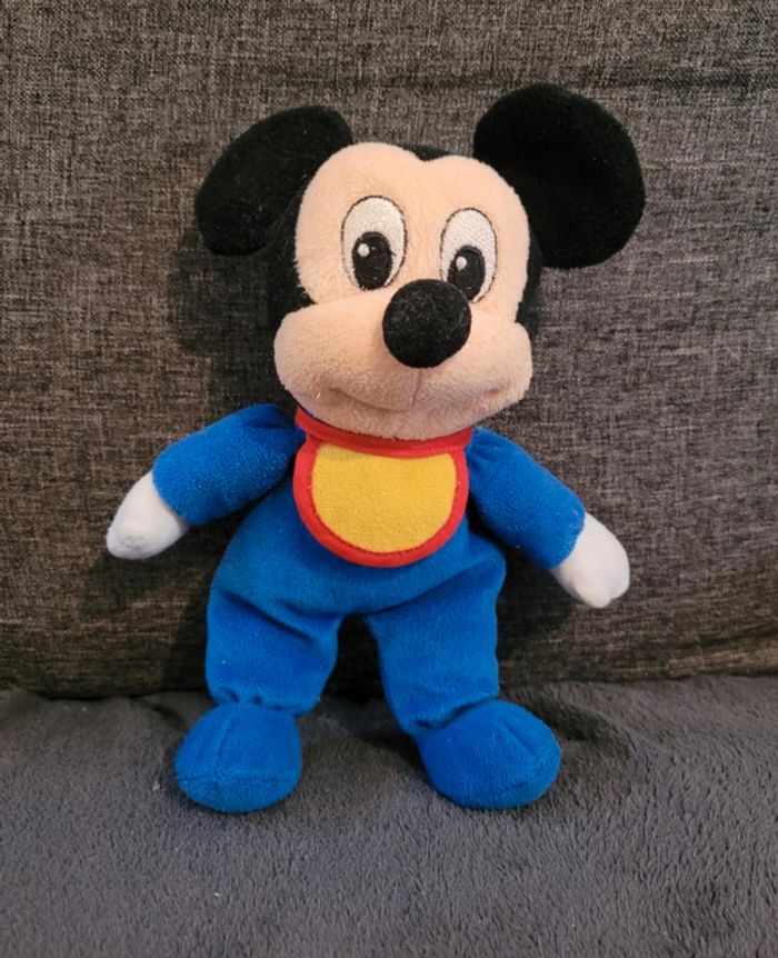 Peluche Mickey Disney - photo numéro 2