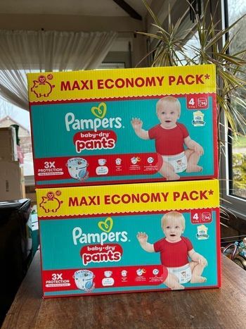 Couche taille 4 en pants : 184 couches pants