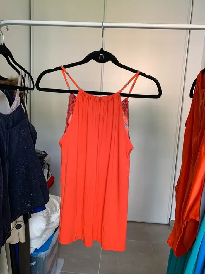 Top à bretelles corail et rose à fleurs Etam taille S - photo numéro 12