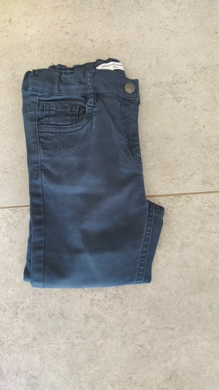 Pantalon 8 ans - photo numéro 3