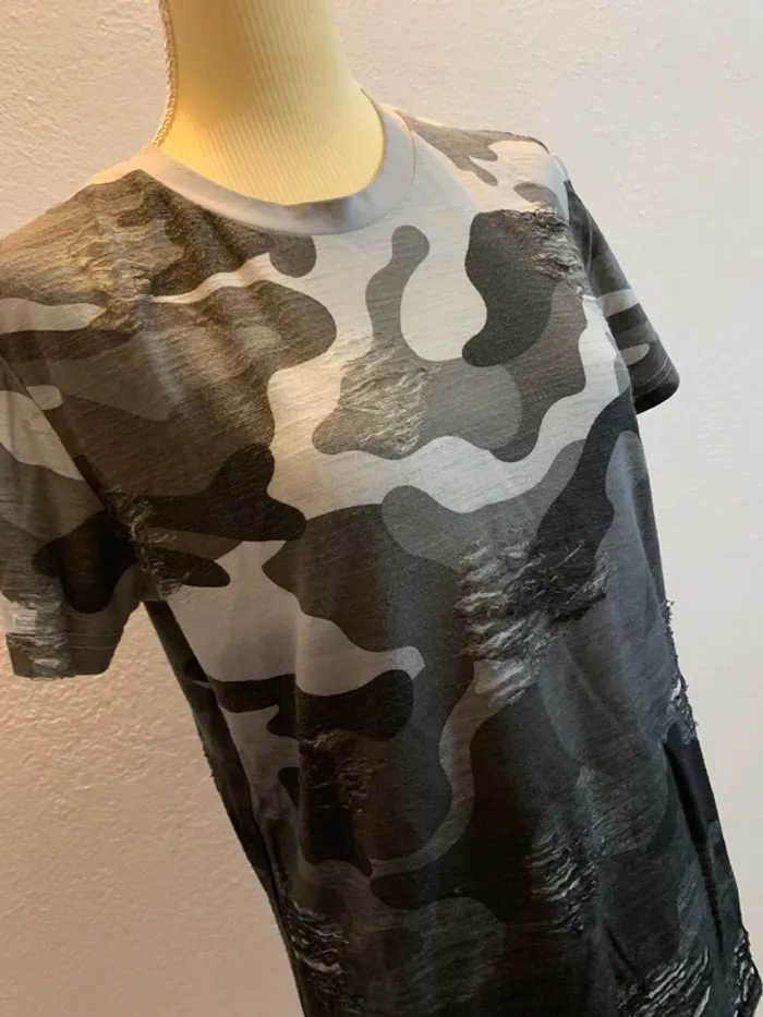 T-shirt long effet usé - John H - Taille M - photo numéro 2