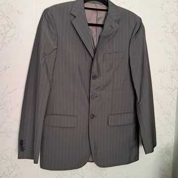 Veste de costume gris rayé