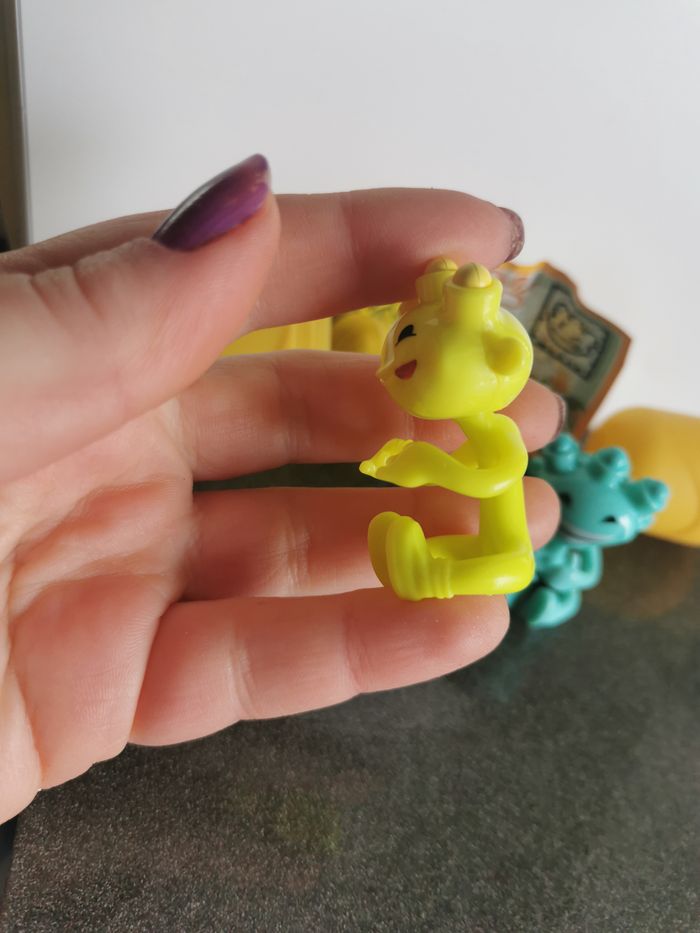 Kinder série Mixart lot de 2 figurines crayon lutin - photo numéro 3