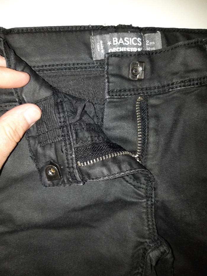 Jean noir - photo numéro 2