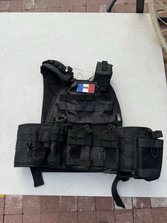 Airsoft - gilet tactique SWISS ARMS