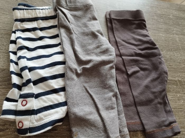 Lot de 3 leggings taille 6 mois