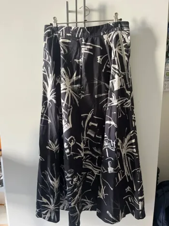 Jupe Zara longue noire et grise