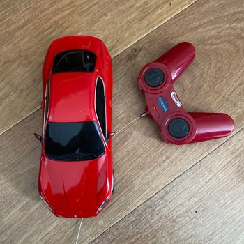 voiture avec télécommande