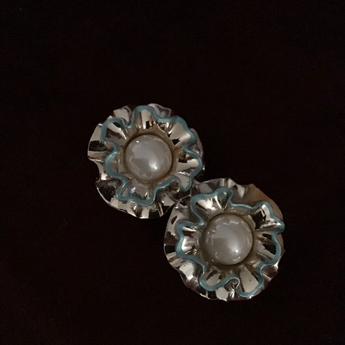 Très beaux clips vintage. Années 80 - photo numéro 2