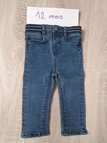 Jean 12 mois