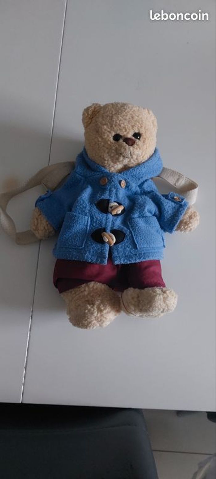 Sac en forme de nounours habillé en bon etat - photo numéro 2