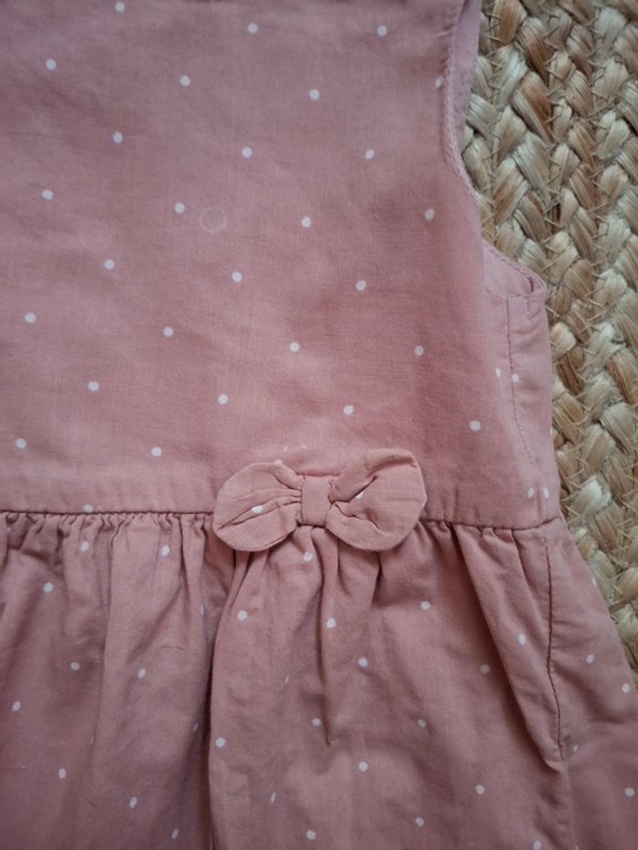 Robe rose à pois kiabi neuve 12 mois - photo numéro 2