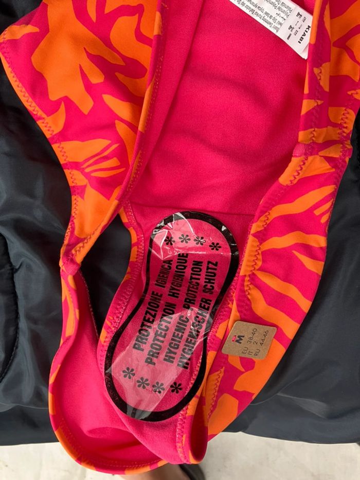 Bas de maillot de bain neuf taille M 38 - photo numéro 4
