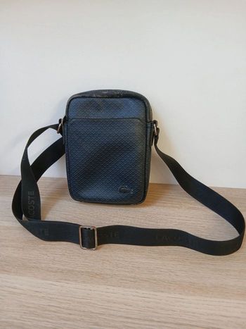 Sacoche Lacoste en cuir