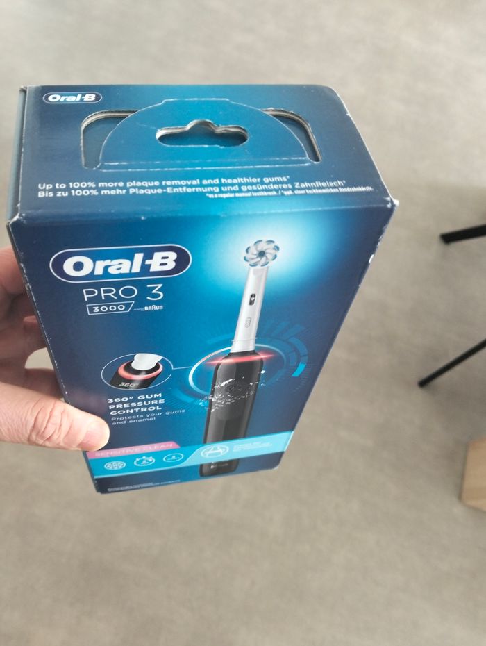 Oral -B neuf sous emballage d'origine - photo numéro 3