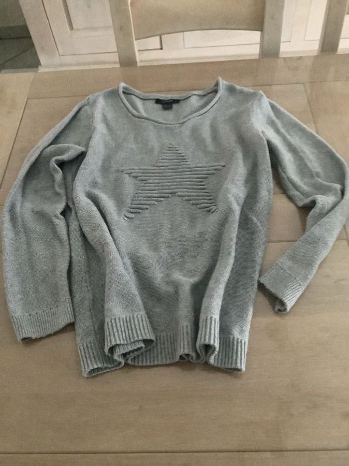 Pull gris