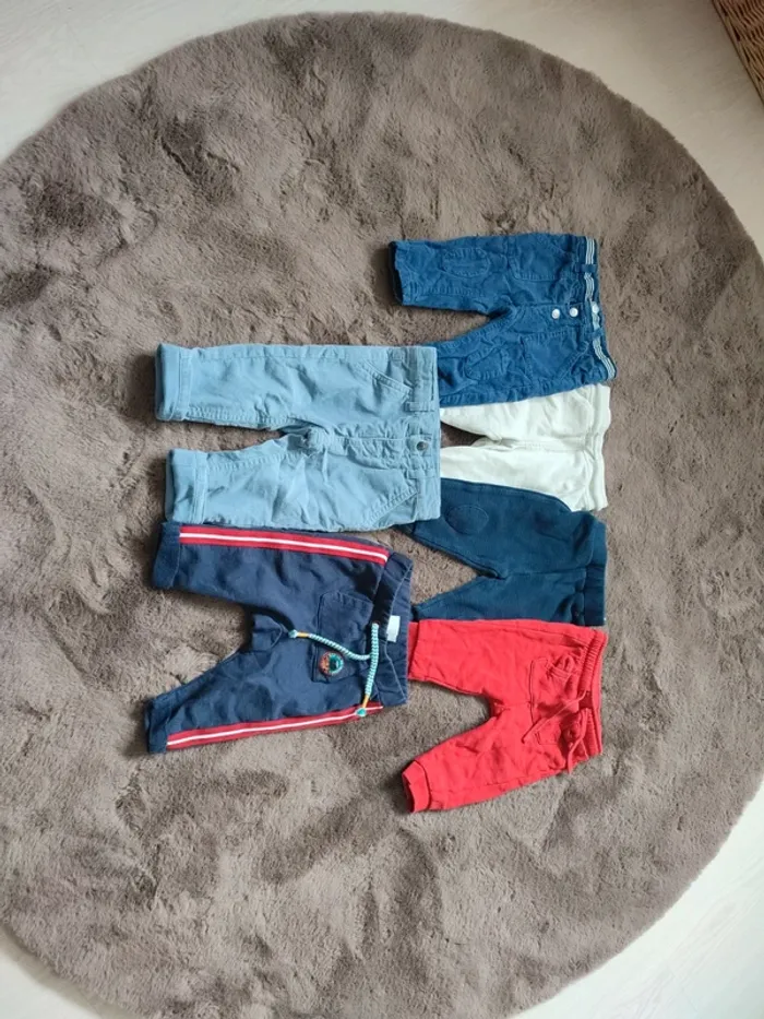 Lot pantalon bébé
