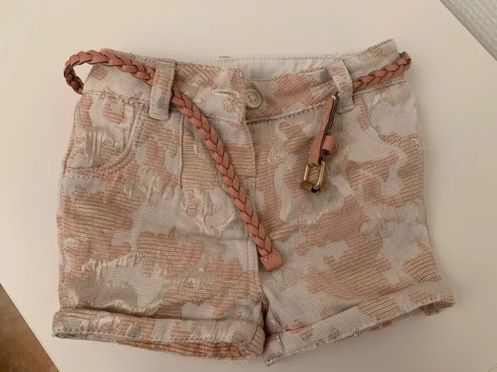 Short imprimé rose et argenté/ cuivré 12m