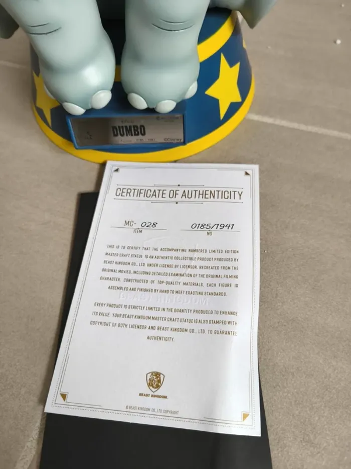 Figurine Dumbo - Disney Mastercraft - photo numéro 5