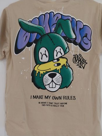 T-shirt