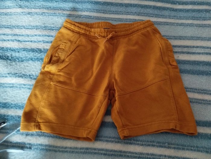 Lot 5 short 12 ans - photo numéro 2