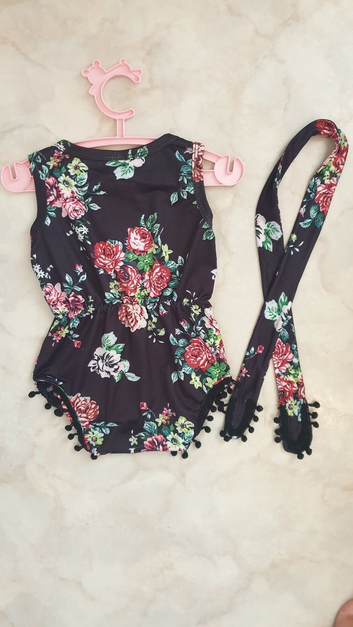 Combinaison bébé fille 9 mois - photo numéro 2