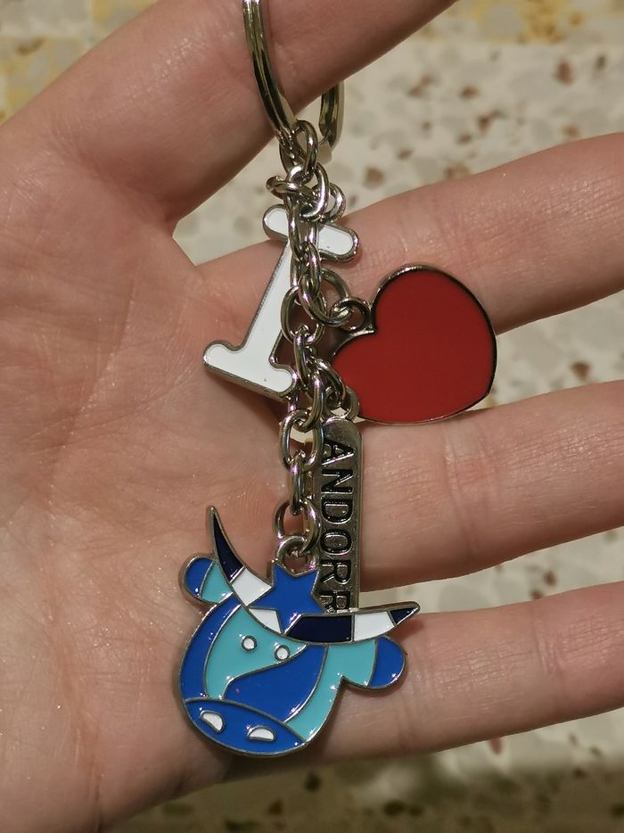 Porte clef Andorre neuf - photo numéro 2