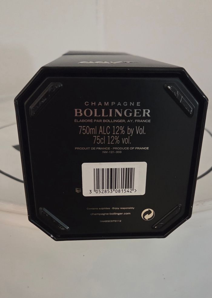 Coffret Bollinger 007 James Bond – Millésime 2009 – Boîte de collection en excellent état - photo numéro 7