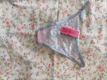 String ficelle neuf taille S
