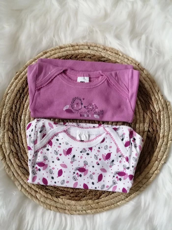 2 bodies 6 mois - photo numéro 11