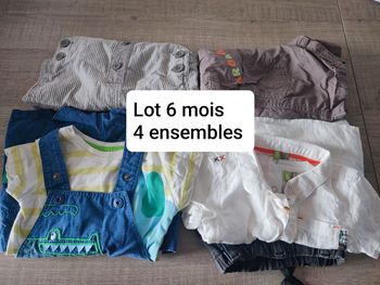 Lot de 4 ensembles 6 mois 9 articles