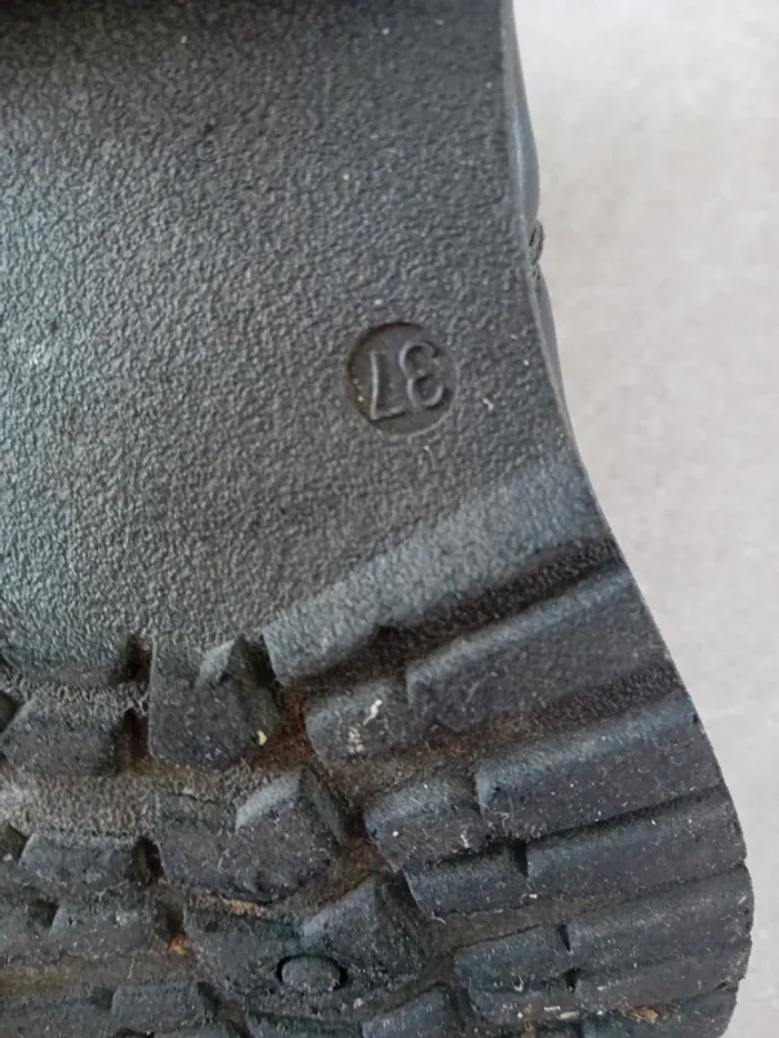 Chaussure Mim à décor perle lacet et fermeture éclair pointure 37 - photo numéro 6