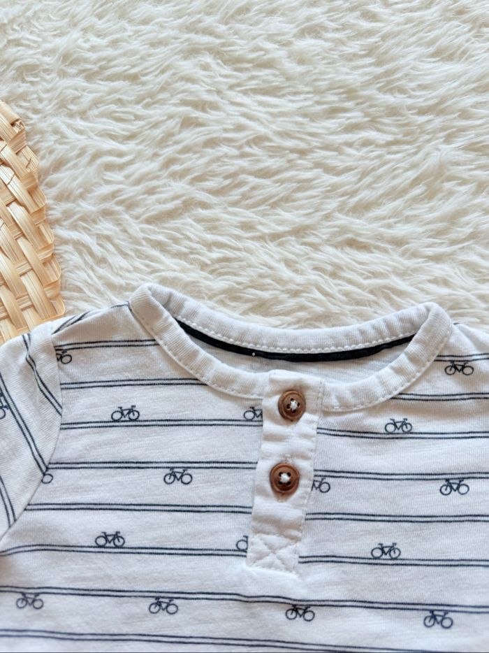Tee-shirts 1 mois - photo numéro 4