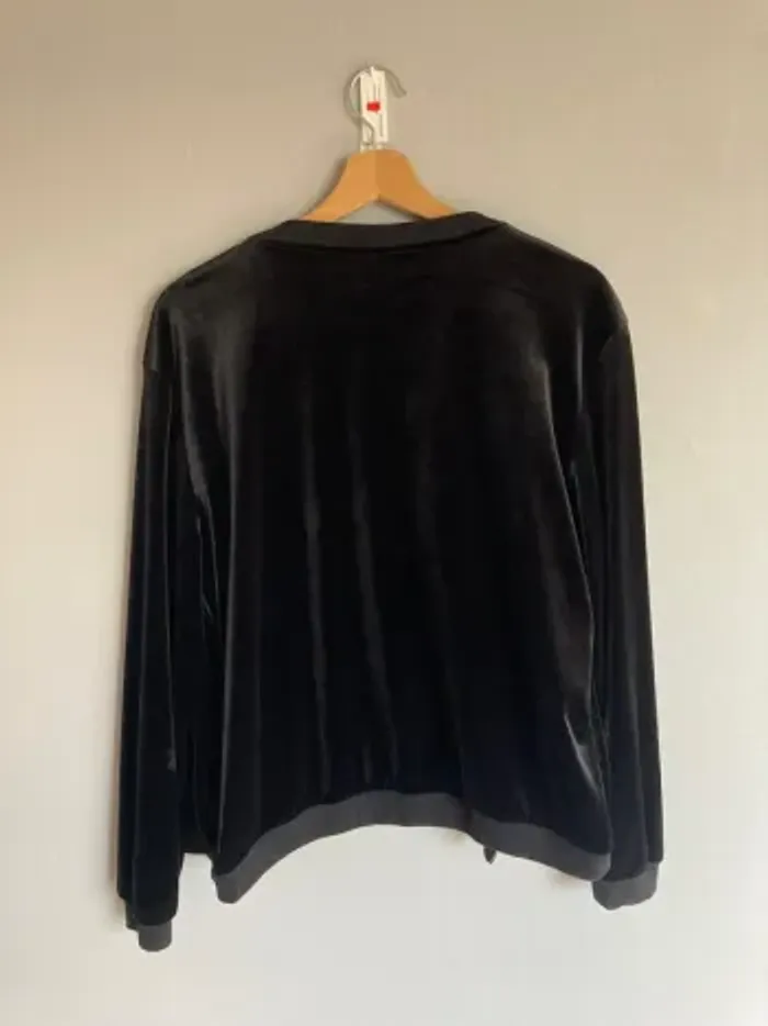 Bomber noir velours effet peau de pêche EDC by Esprit – Taille XL – Très bon état - photo numéro 4