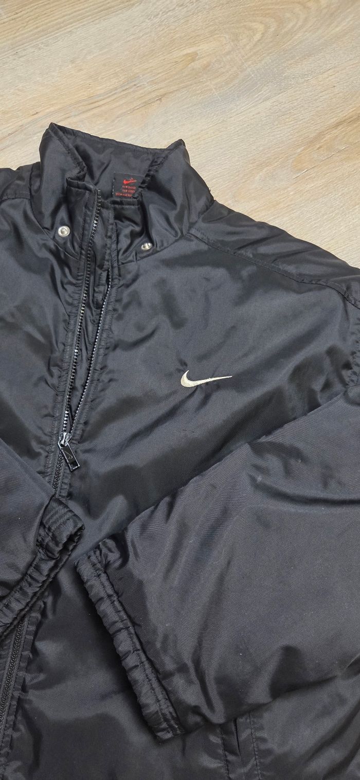Manteau Parka Nike Noir taille M homme très bon état - photo numéro 3
